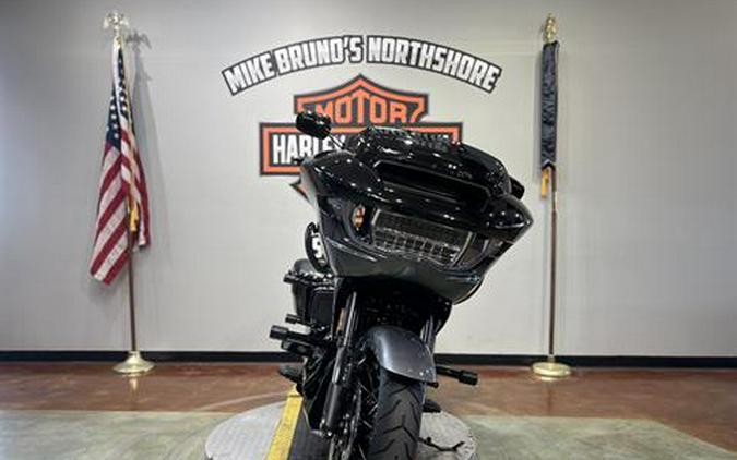 2025 Harley-Davidson CVO™ Road Glide®