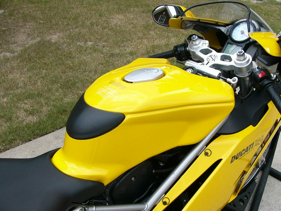 2004 Ducati 749S