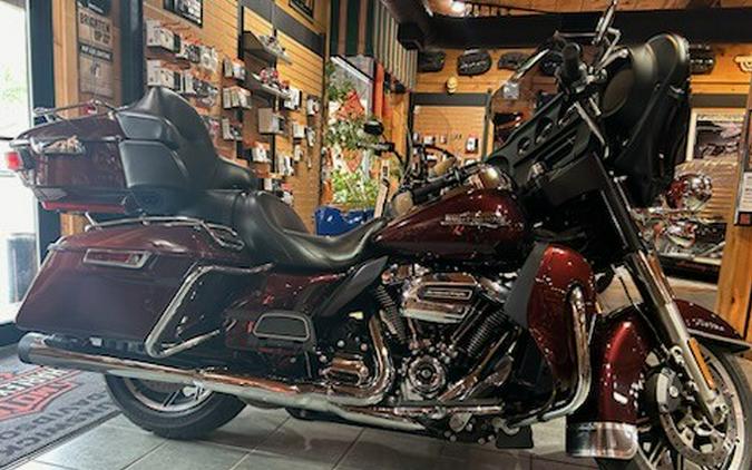 2019 Harley-Davidson Electra Glide Ultra Classic Twisted Cherry