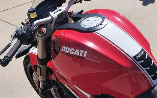 2013 Ducati Monster 1100 EVO