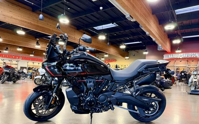 2026 Harley-Davidson® Pan America® 1250 ST