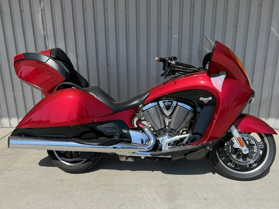 2015 Victory Motorcycles® Vision® Tour Sunset Red with Black Pinstripe