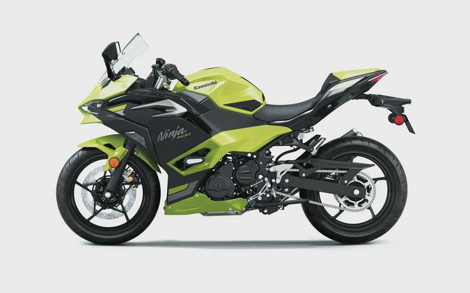 2026 Kawasaki Ninja® 500 SE ABS