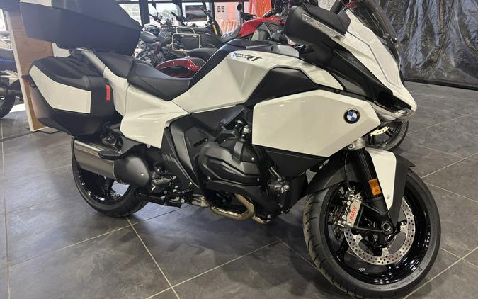 2026 BMW R 1300 RT