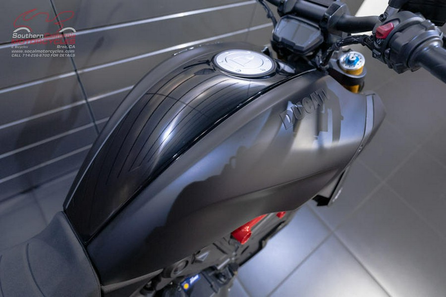 2023 Ducati Diavel 1260 S Total Black