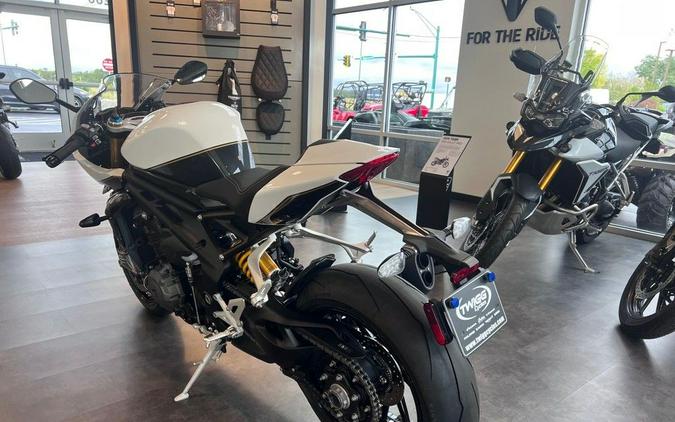 2024 Triumph Speed Triple 1200 RR