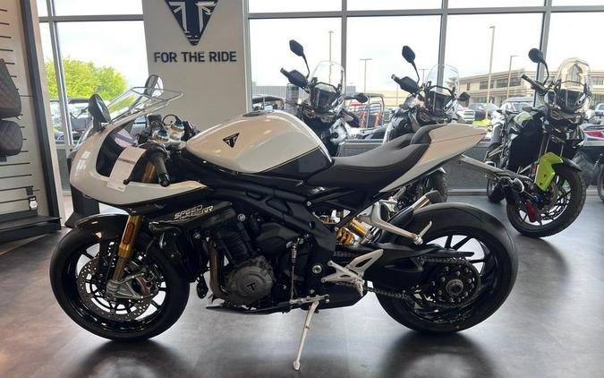 2024 Triumph Speed Triple 1200 RR