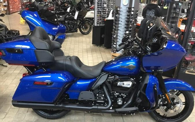 2024 Harley-Davidson® Road Glide® Limited Blue Burst – Black Finish