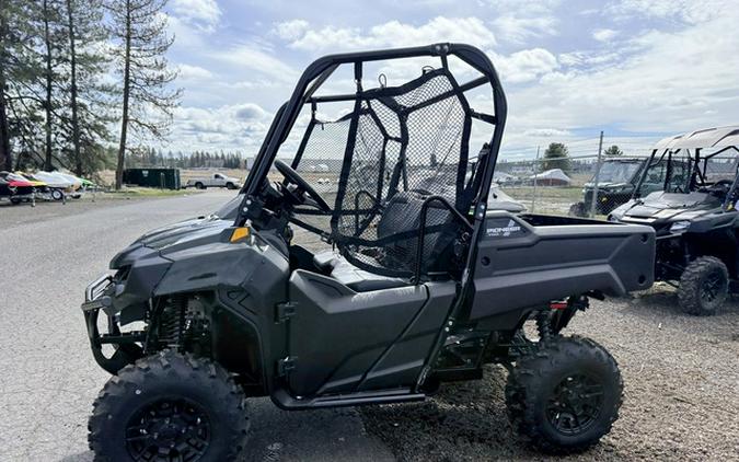 2026 Honda Pioneer 700 Deluxe
