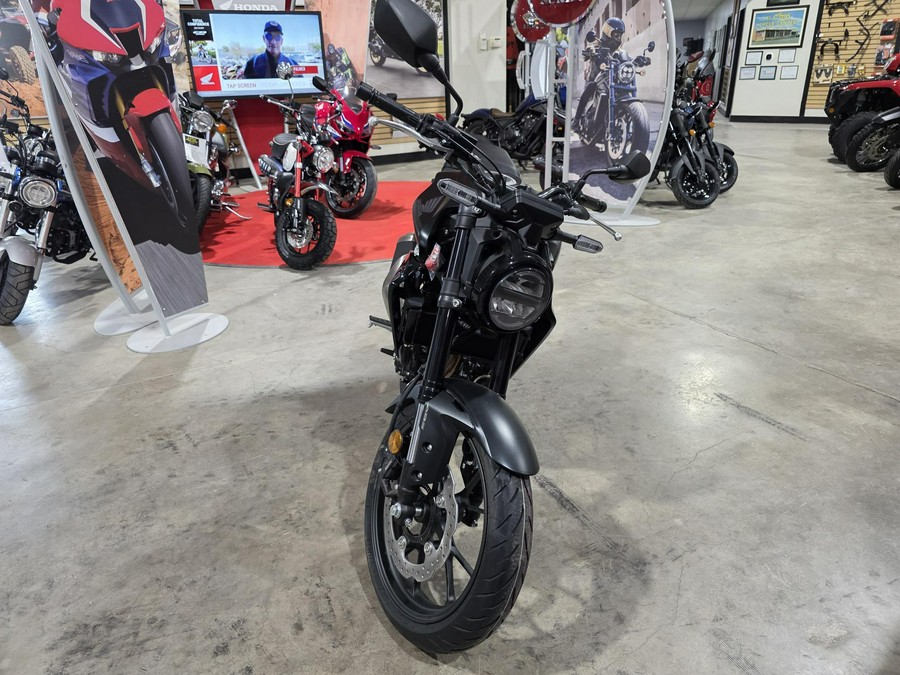 2025 Honda CB300R ABS
