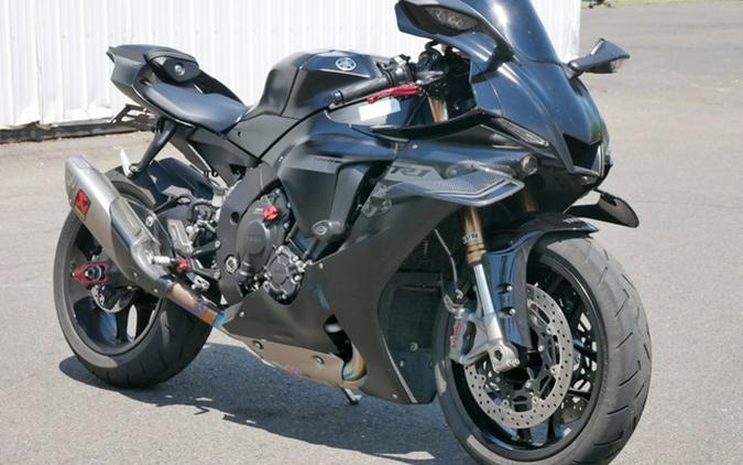 2025 Yamaha YZF R1
