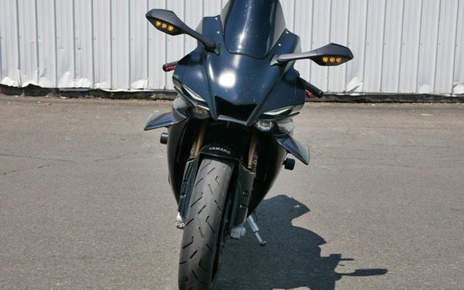 2025 Yamaha YZF R1