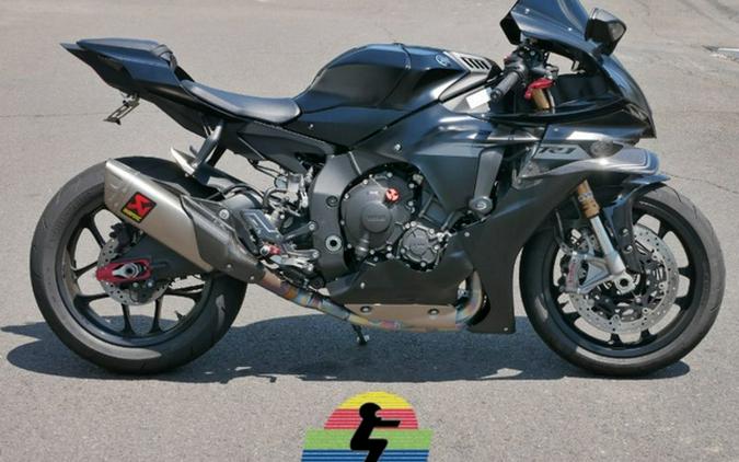 2025 Yamaha YZF R1