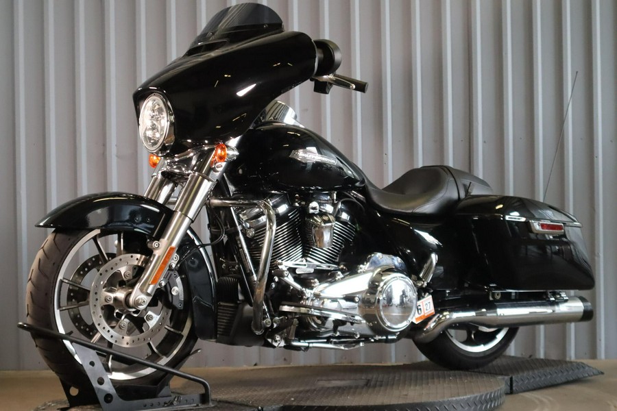 2023 Harley-Davidson Street Glide FLHX