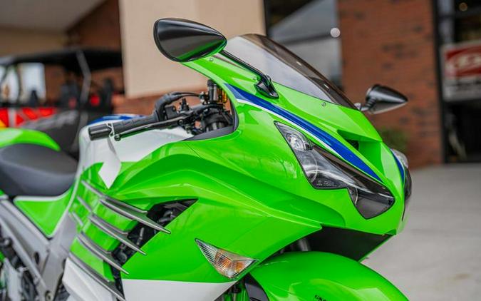 2024 Kawasaki Ninja® ZX™-14R 40th Anniversary Edition ABS