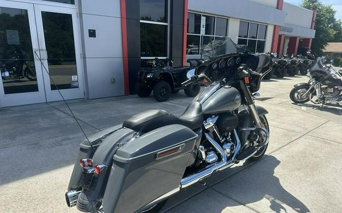 2022 Harley-Davidson FLHXS - Street Glide Special