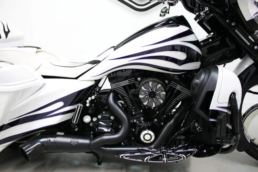 2016 Harley Davidson Street Glide CVO FLHXSE Screamin Eagle