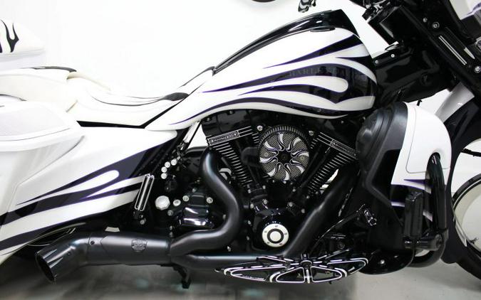 2016 Harley Davidson Street Glide CVO FLHXSE Screamin Eagle