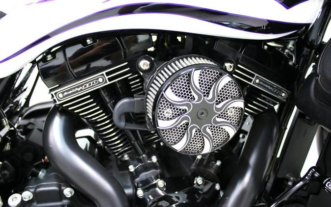 2016 Harley Davidson Street Glide CVO FLHXSE Screamin Eagle