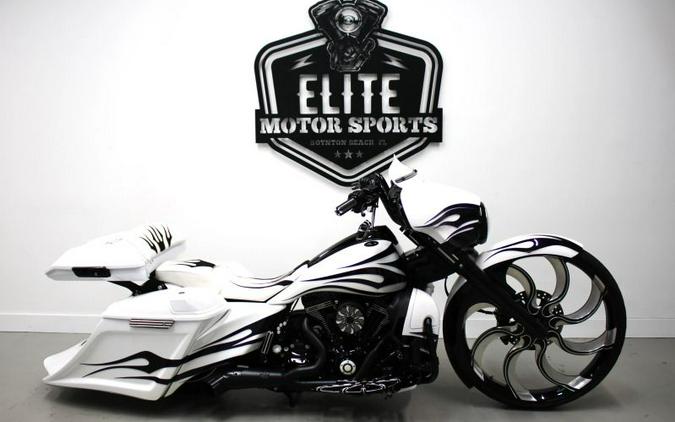 2016 Harley Davidson Street Glide CVO FLHXSE Screamin Eagle