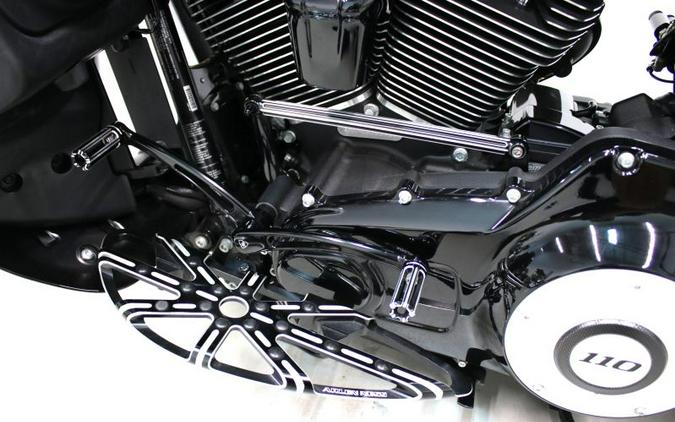 2016 Harley Davidson Street Glide CVO FLHXSE Screamin Eagle