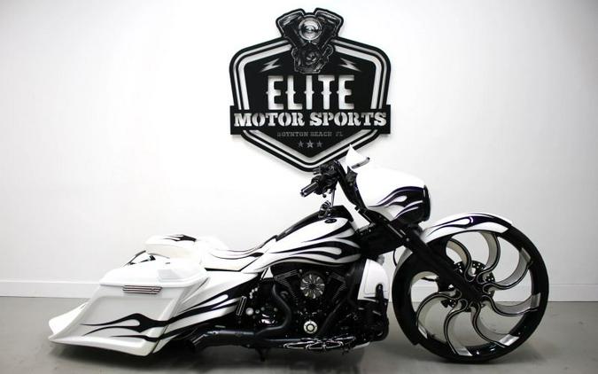 2016 Harley Davidson Street Glide CVO FLHXSE Screamin Eagle