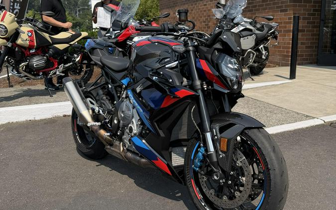 2024 BMW M 1000 R