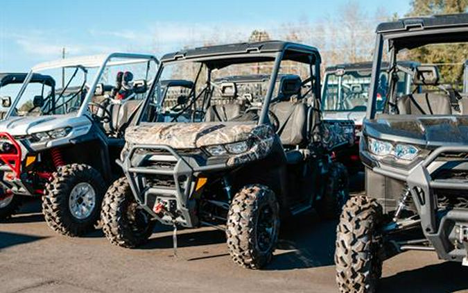 2024 Can-Am Defender XT HD7