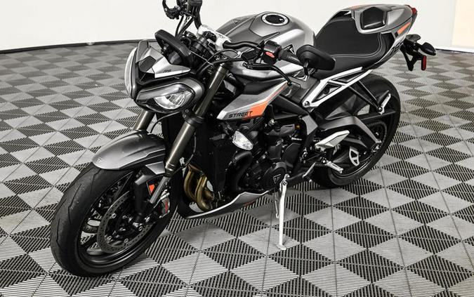 2024 Triumph Street Triple 765 RS Silver Ice