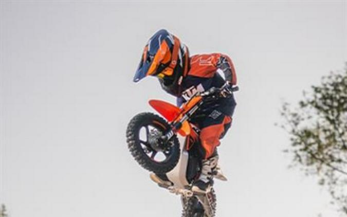 2025 KTM SX-E 2