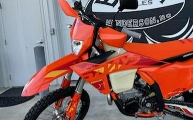 2025 KTM 500 EXC-F Six Days