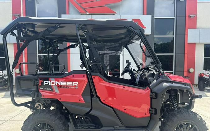 2025 Honda Pioneer 1000-5 Deluxe