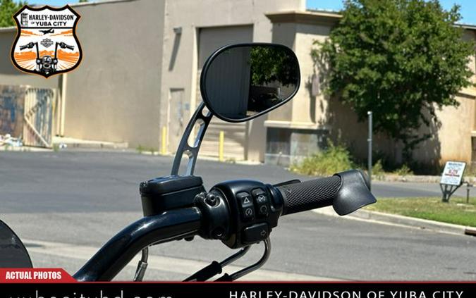 2016 Harley-Davidson FXDB103