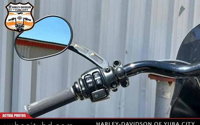 2016 Harley-Davidson FXDB103