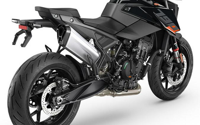 2027 KTM 790 Duke