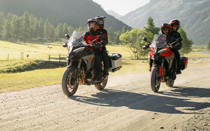 2025 Ducati Multistrada V4 S Travel & Radar