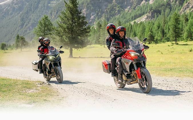 2025 Ducati Multistrada V4 S Travel & Radar