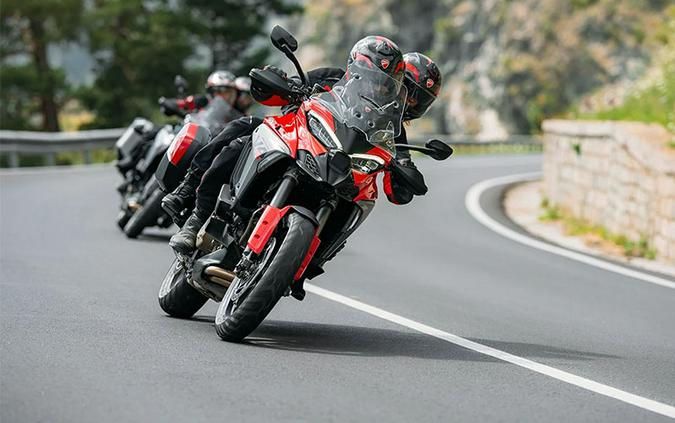 2025 Ducati Multistrada V4 S Travel & Radar