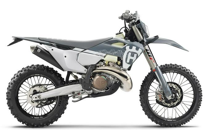 2024 Husqvarna TE 300 Pro First Look [9 Fast Facts]