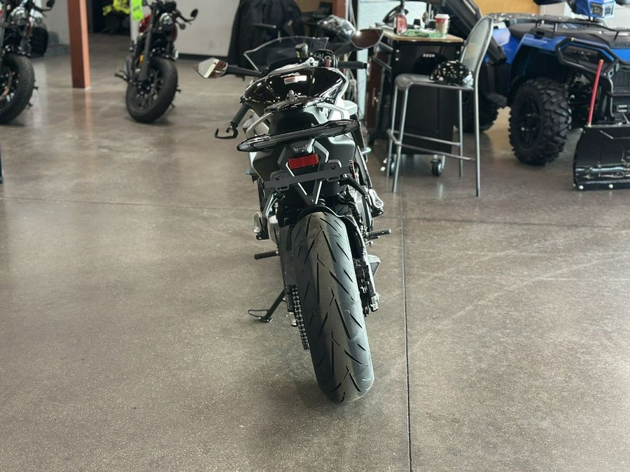 2025 CFMOTO 675SS