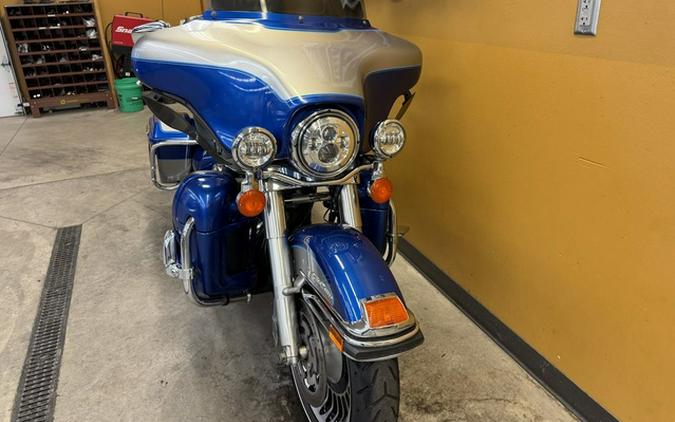 2009 Harley-Davidson FLHTCU - Ultra Classic Electra Glide