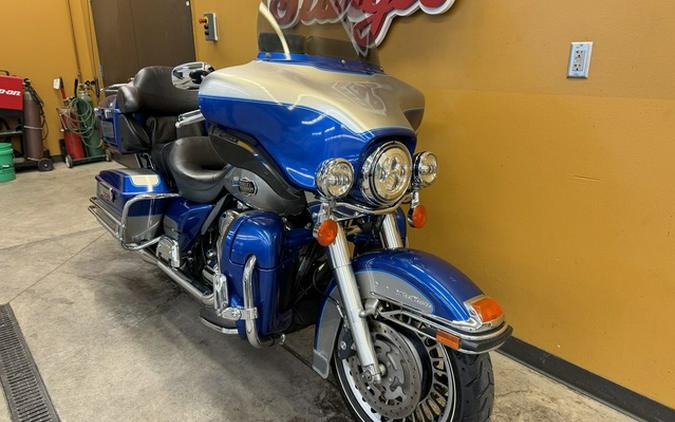 2009 Harley-Davidson FLHTCU - Ultra Classic Electra Glide
