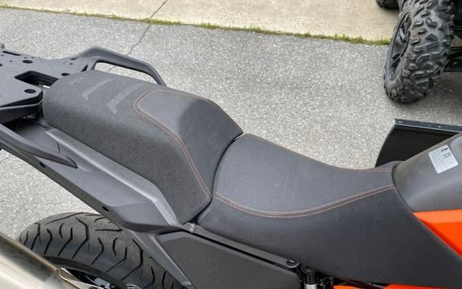 2027 KTM Super Adventure 1390 S EVO