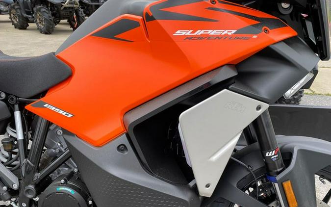 2027 KTM Super Adventure 1390 S EVO