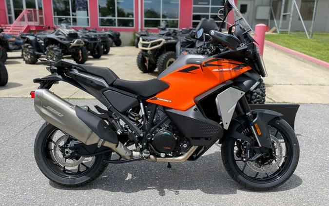 2027 KTM Super Adventure 1390 S EVO