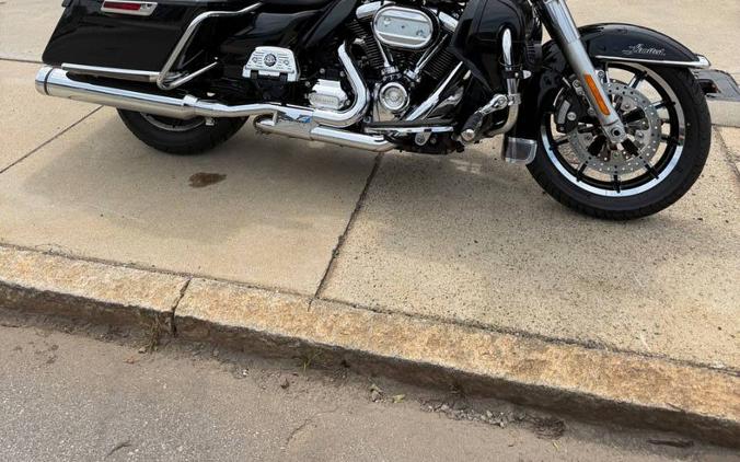 2018 Harley-Davidson Ultra Limited FLHTK