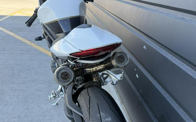 2022 Triumph Speed Triple 1200 RR Crystal White Storm Grey