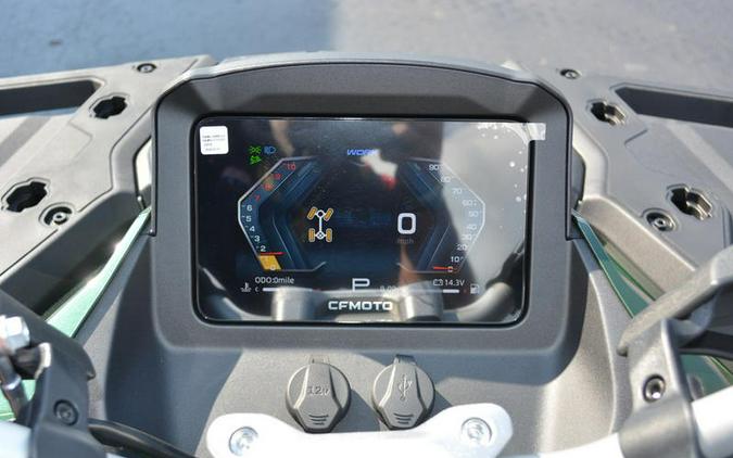 2027 CFMOTO CFORCE 800 Touring