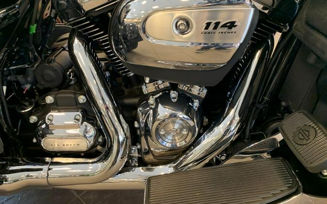 2024 Harley-Davidson Tri-Glide Ultra FLHTCUTG