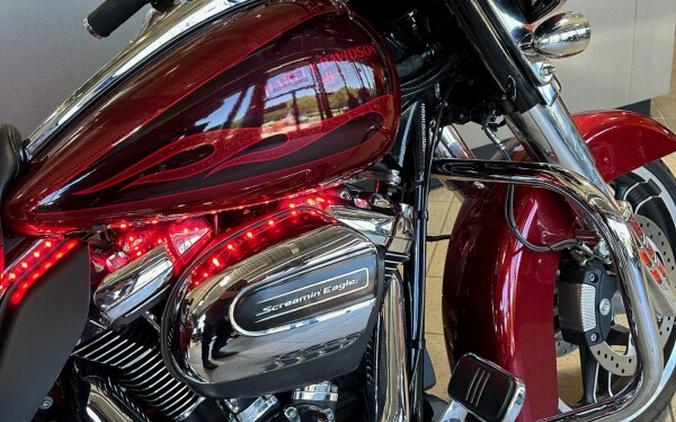 FLHXS 2017 Street Glide Special